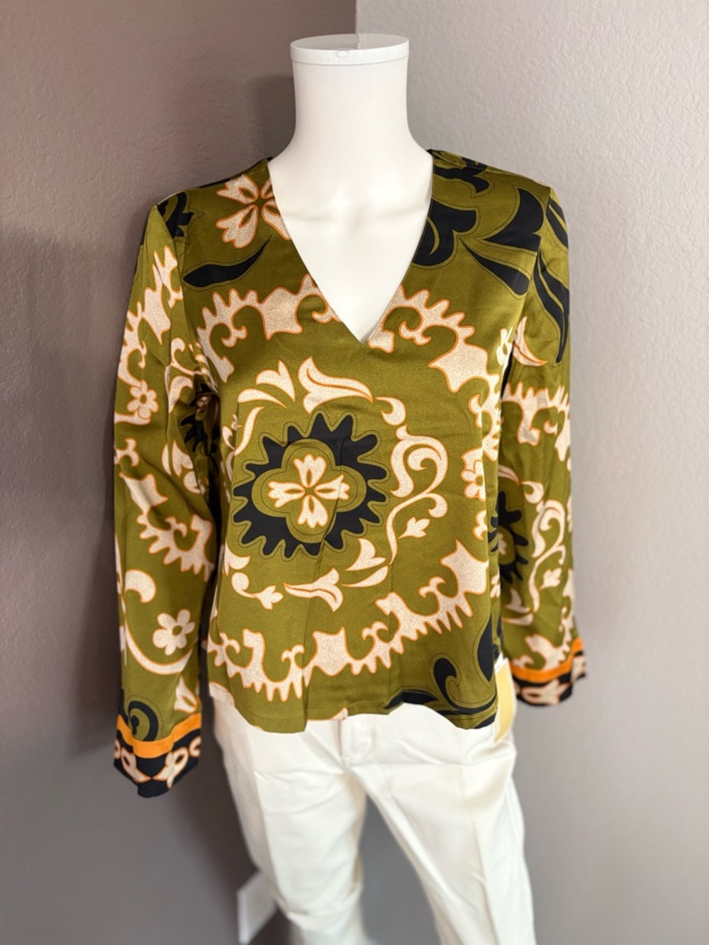 Rachel Zoe Olive Green Floral-Print V-Neck Long Sleeve Top